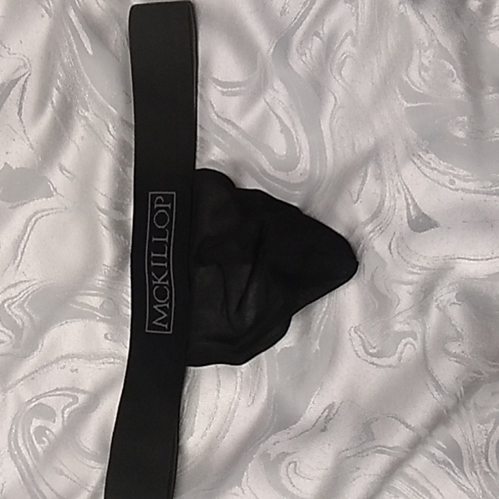 Mckillop pouch